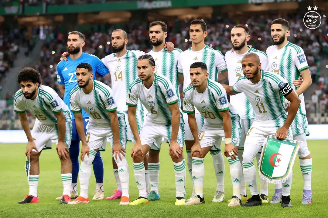 /medias/منتخب-الجزائر-2.jpg